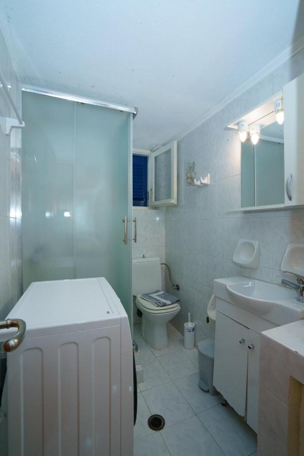 Hydra'S Harbor Hideaways - Cozy Coastal Getaways Lejlighed Eksteriør billede
